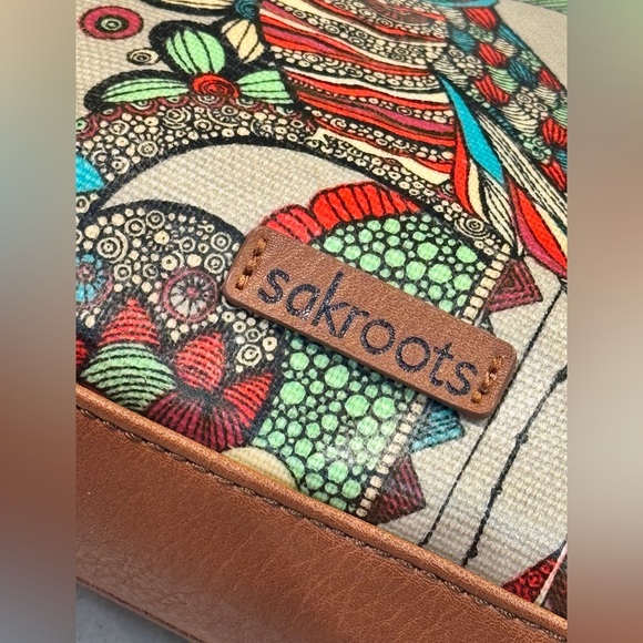 Sakroots Crossbody Purse Owl Floral Spirit Desert Wild at Heart print. - Picture 6 of 8